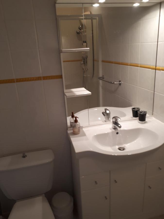 La Medeenne Alairac Eksteriør billede